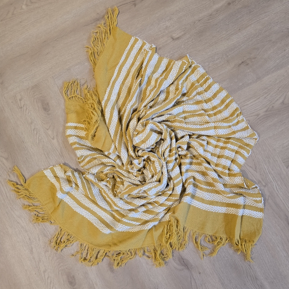 Yellow and White Striped Fringe Throw Blanket EUC